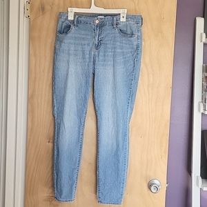 Old Navy mid rise Jeans